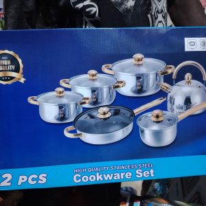 Stainless cookware set